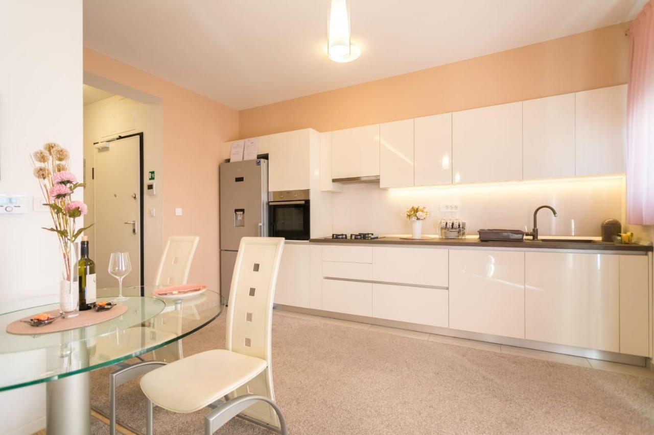 Apartment Sara - Free Parking For 2 Cars Zagrzeb Zewnętrze zdjęcie